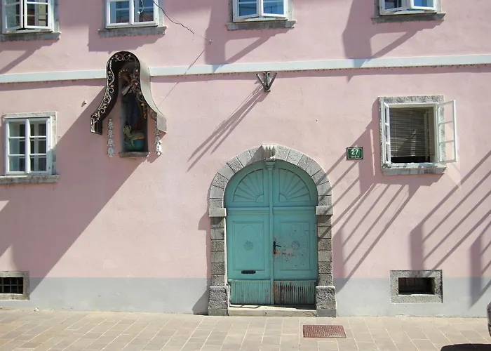 Apartament Pink House